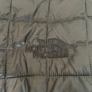 Mens XL north face jacket